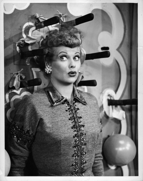 Lucille Ball has knives thrown at her in the television series 'I Love Lucy', 1951. (Photo by CBS/Getty Images)